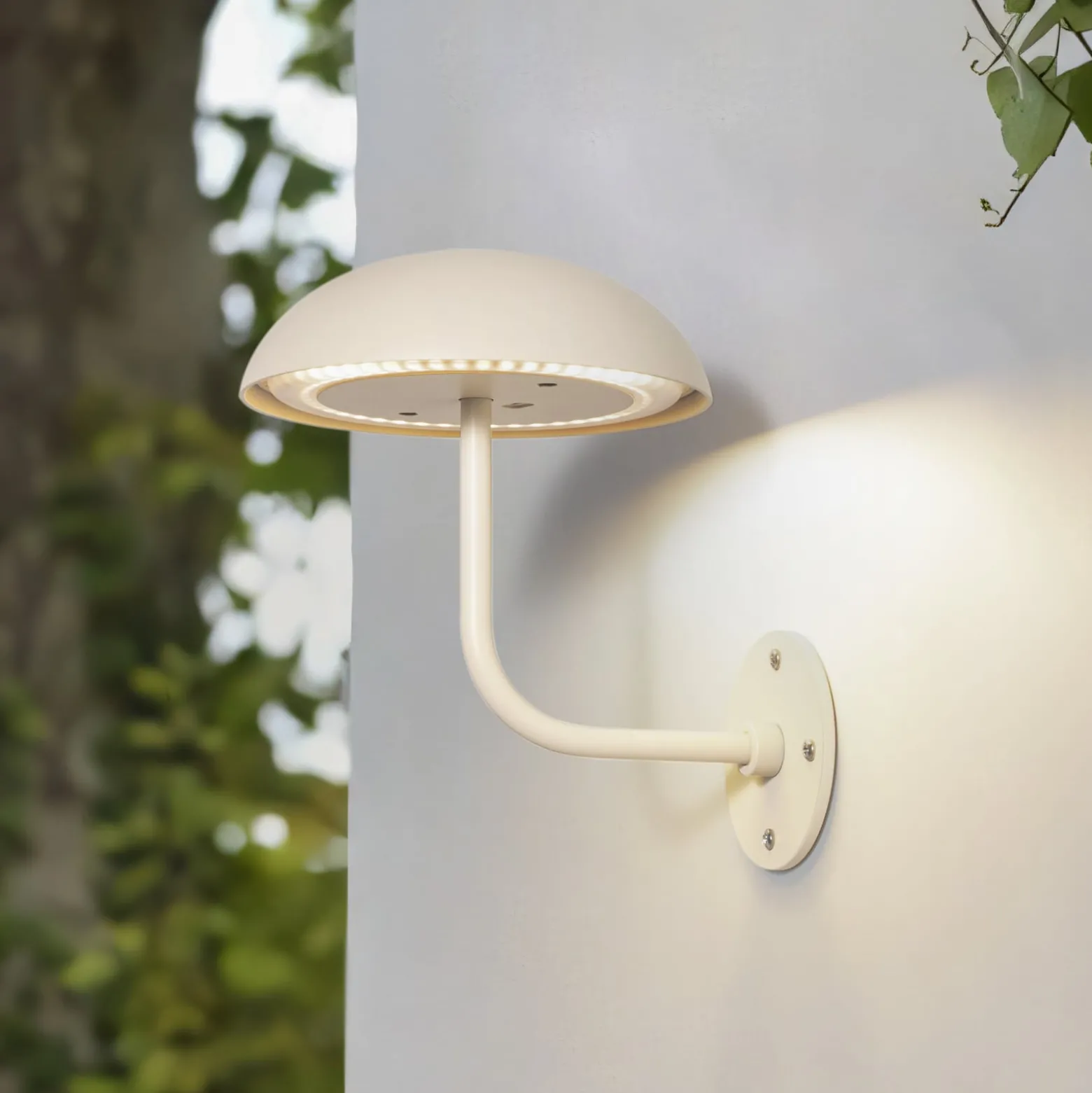 Arcchio LED-Akkutischleuchte Thenra, beige, Wandhalterung