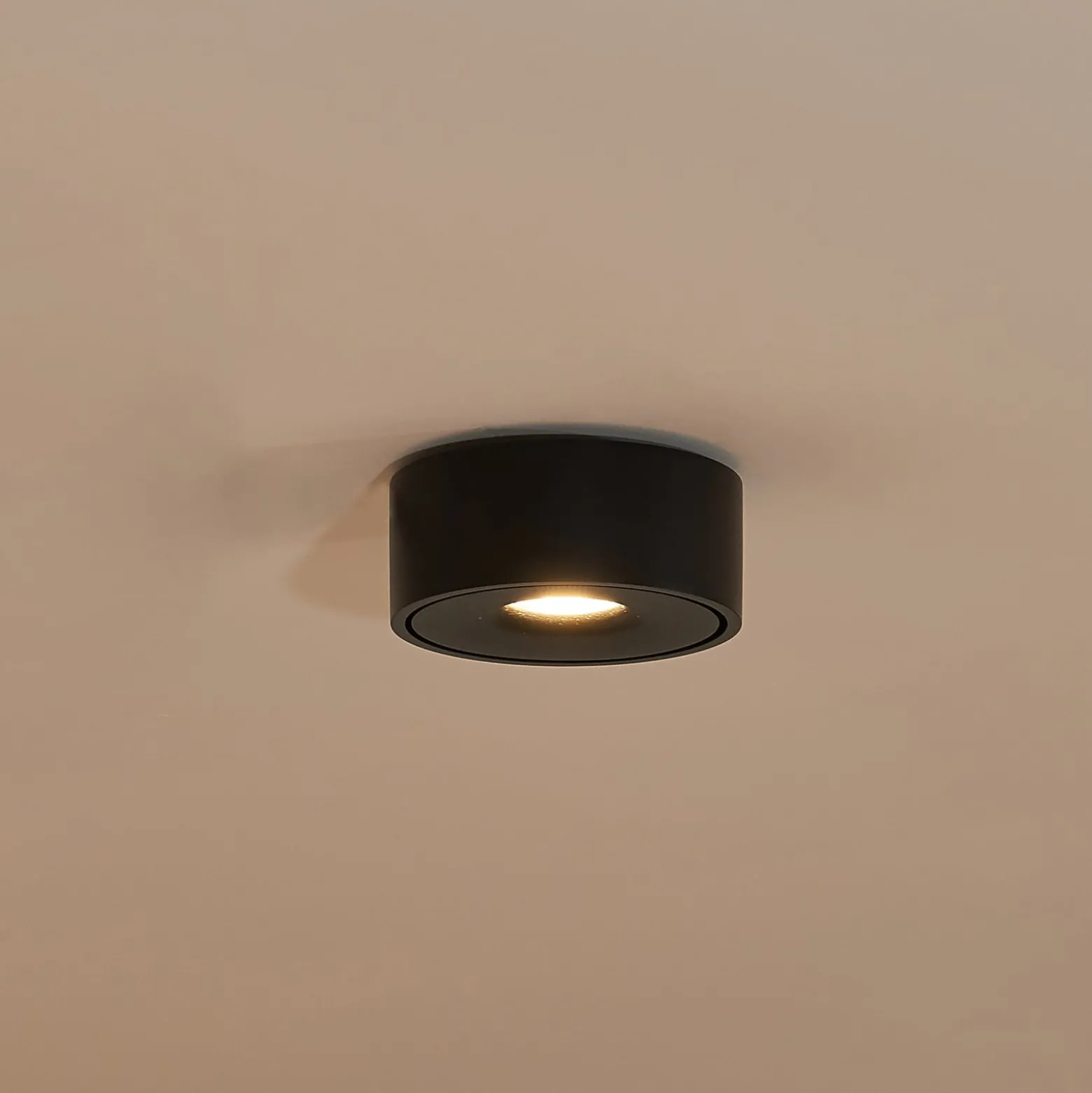 Arcchio LED-Deckenlampe Rotari, schwarz, Metall, Ø 12cm