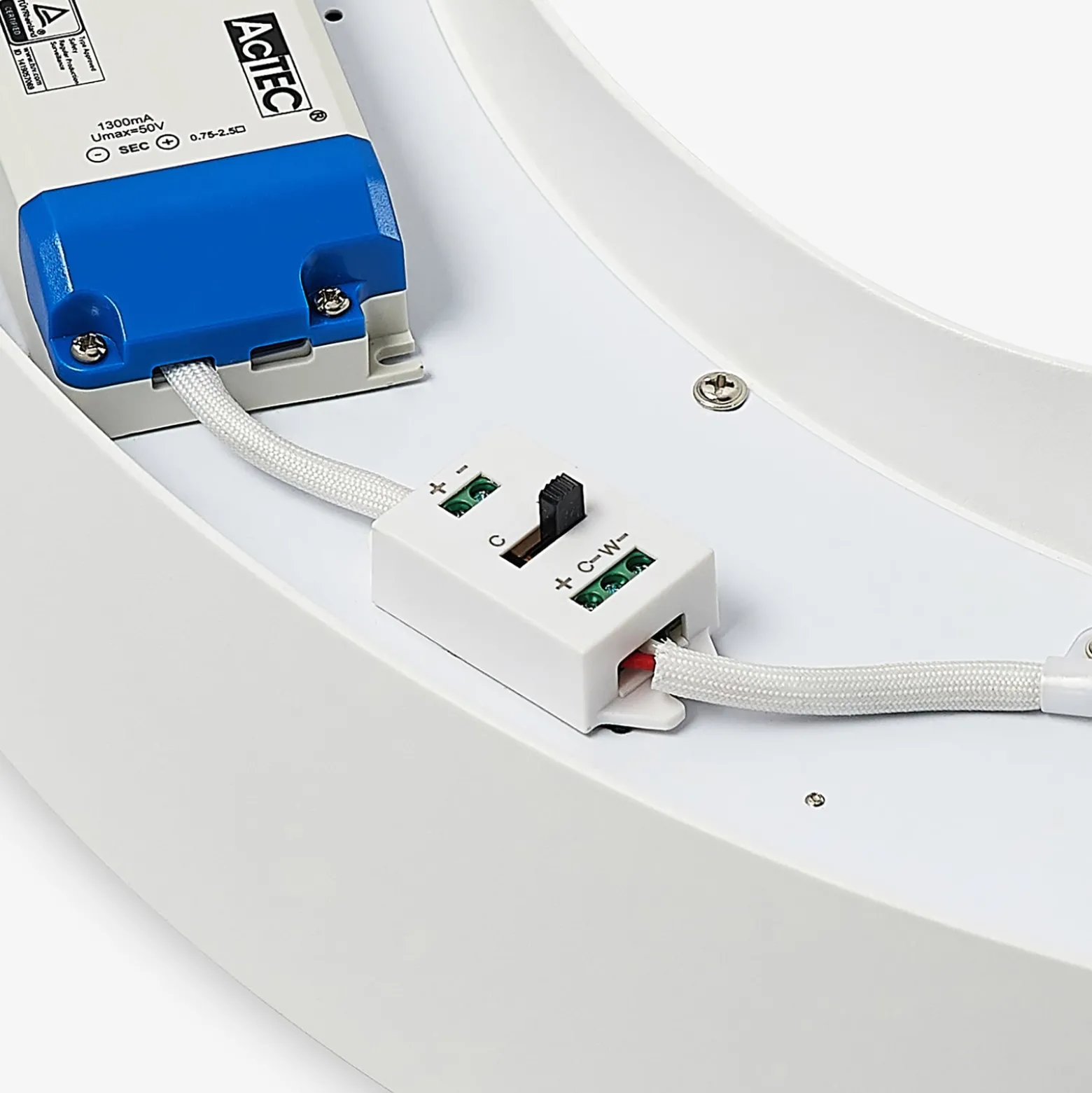 Arcchio LED-Deckenleuchte Sharelyn, Ø 60 cm, weiß, dimmbar