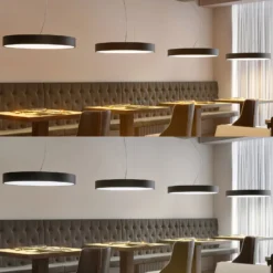Arcchio LED-Hängelampe Noabelle, Ø 80 cm, schwarz, Metall