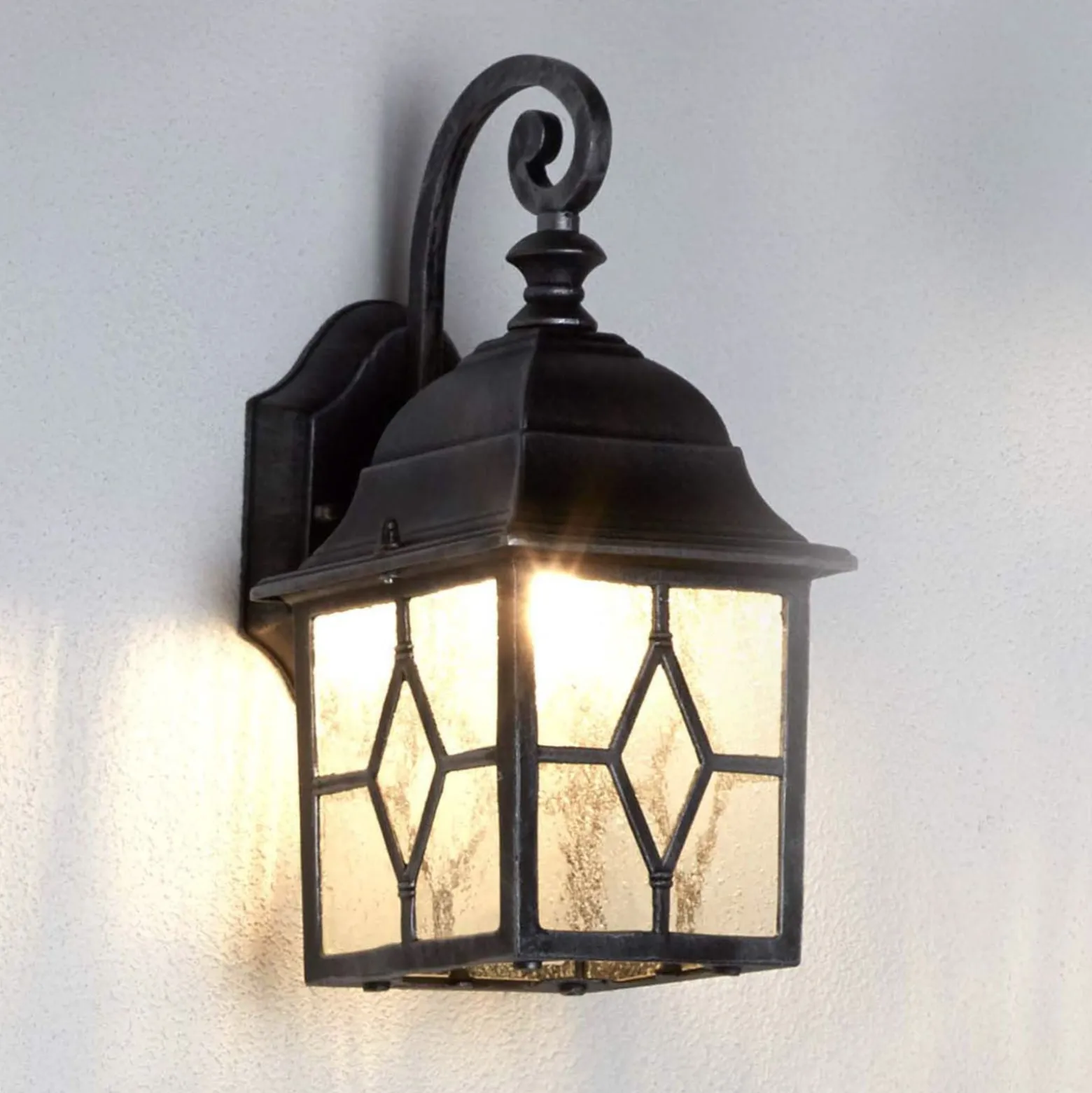 Außenwandlampe Genoa mit Bleiglas, IP23