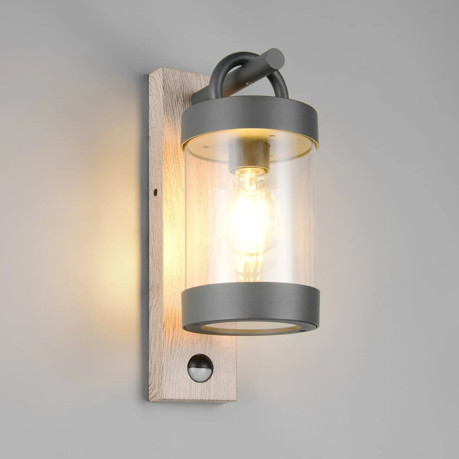 Außenwandlampe Sambesi, Holzoptik, Aludruckguss, Sensor