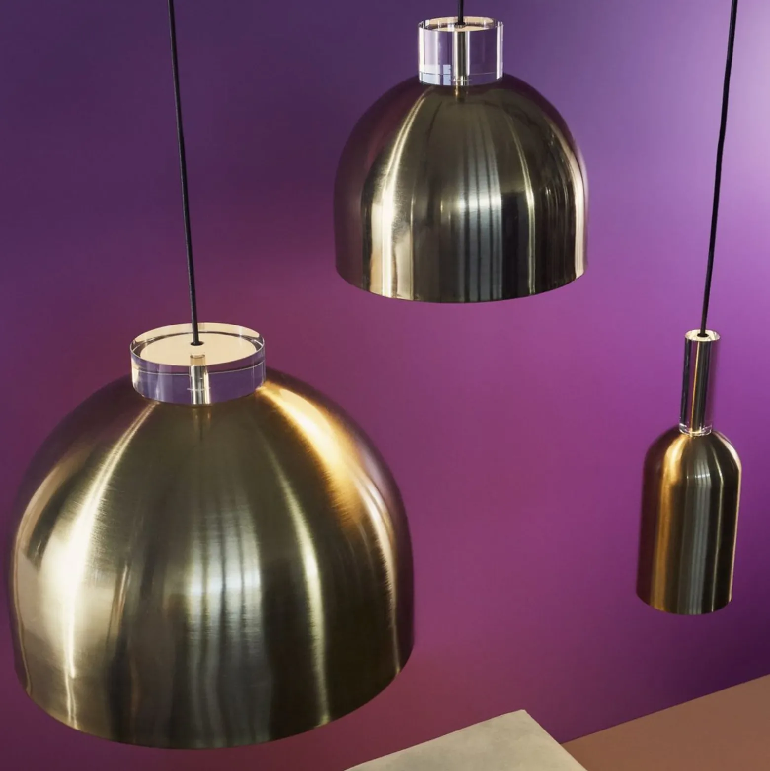 AYTM Hängeleuchte Luceo, rund, gold, Ø 45 cm