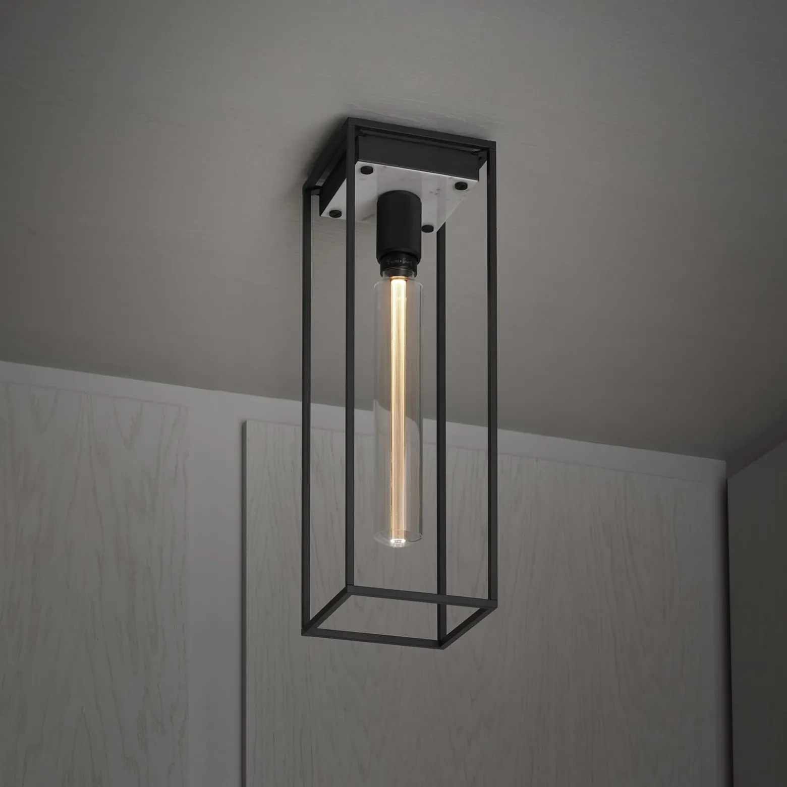 Buster + Punch Caged Ceiling large LED Marmor weiß