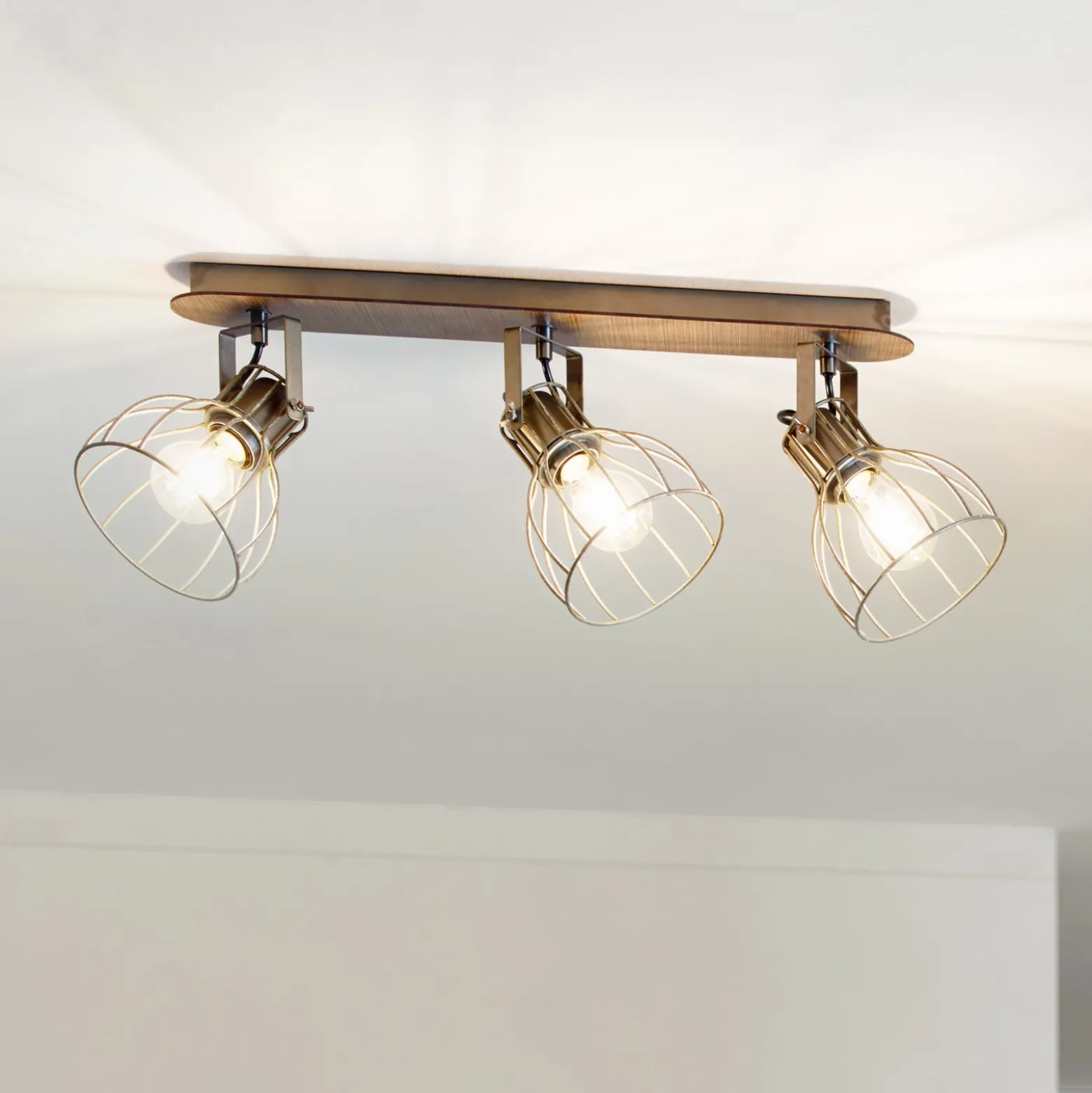 Deckenlampe Sambatello, dreiflammig, braun/silber