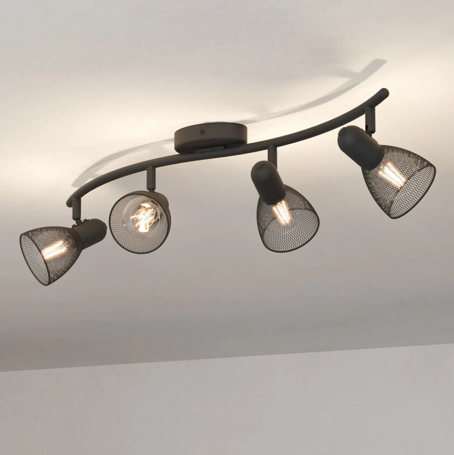 Deckenstrahler Corvigno, Länge 64 cm, schwarz, 4-flg., Stahl