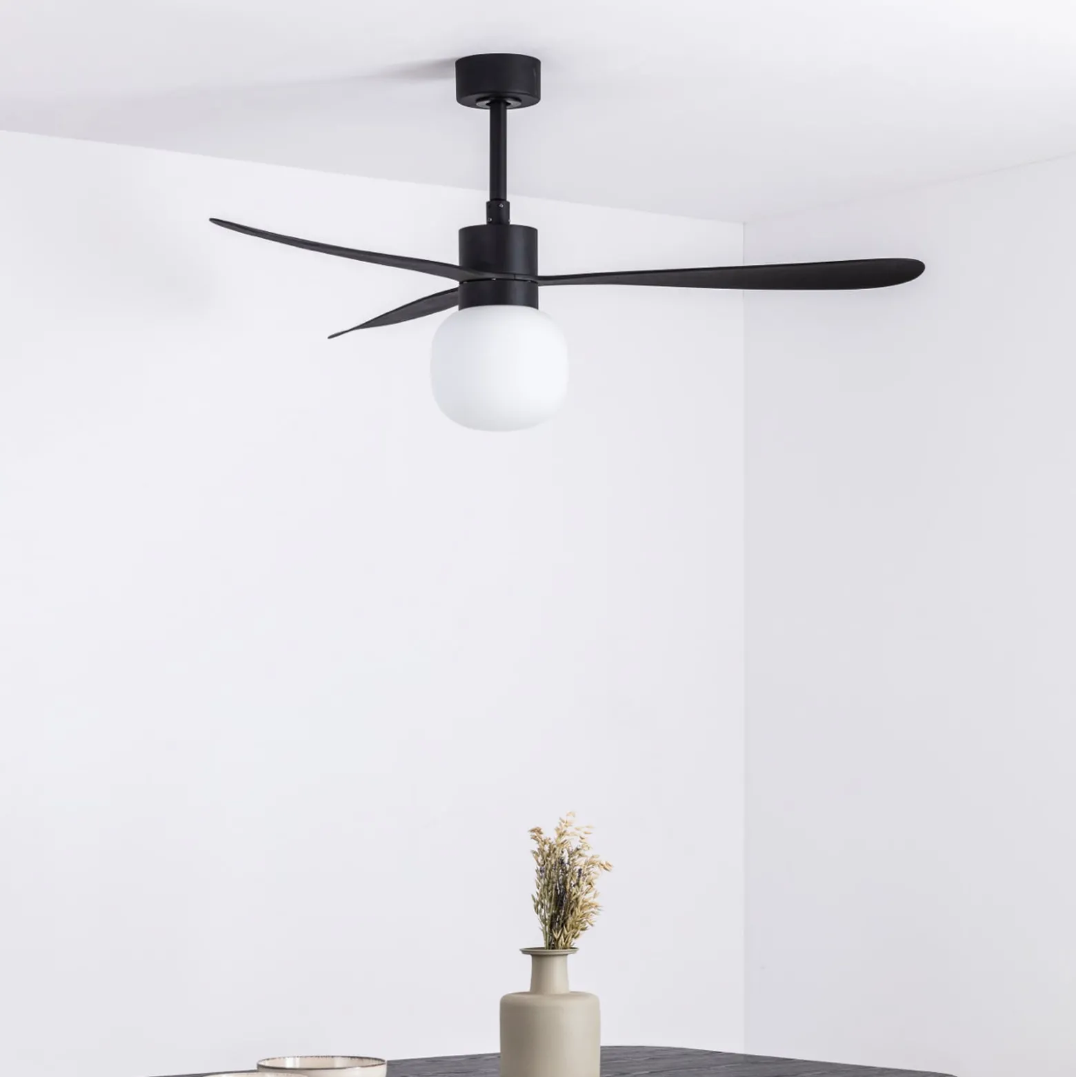 Deckenventilator Amelia Ball LED-Leuchte, schwarz