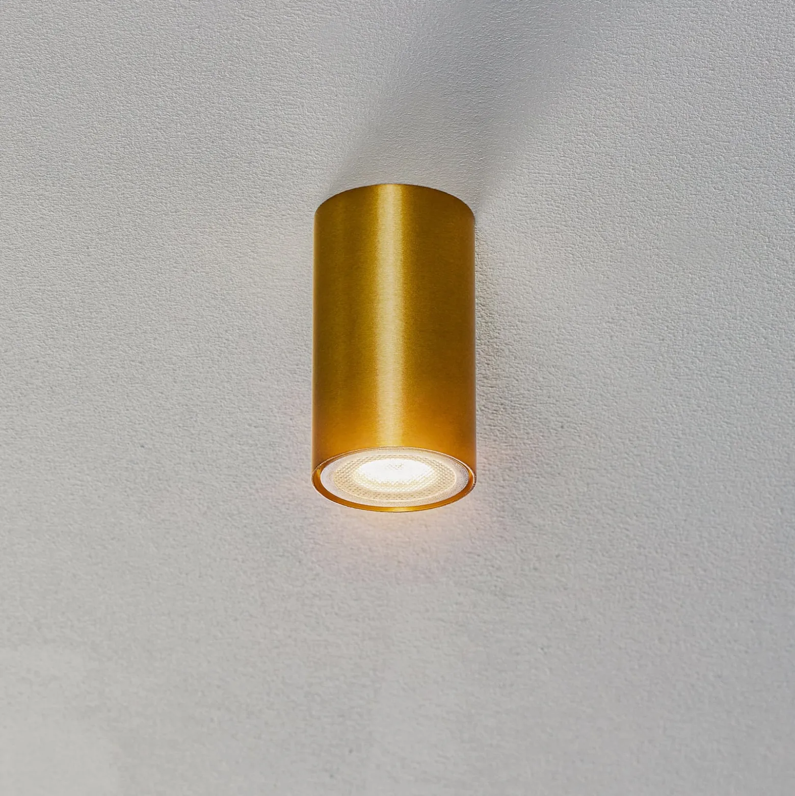 Downlight Eye S in Zylinderform, messing