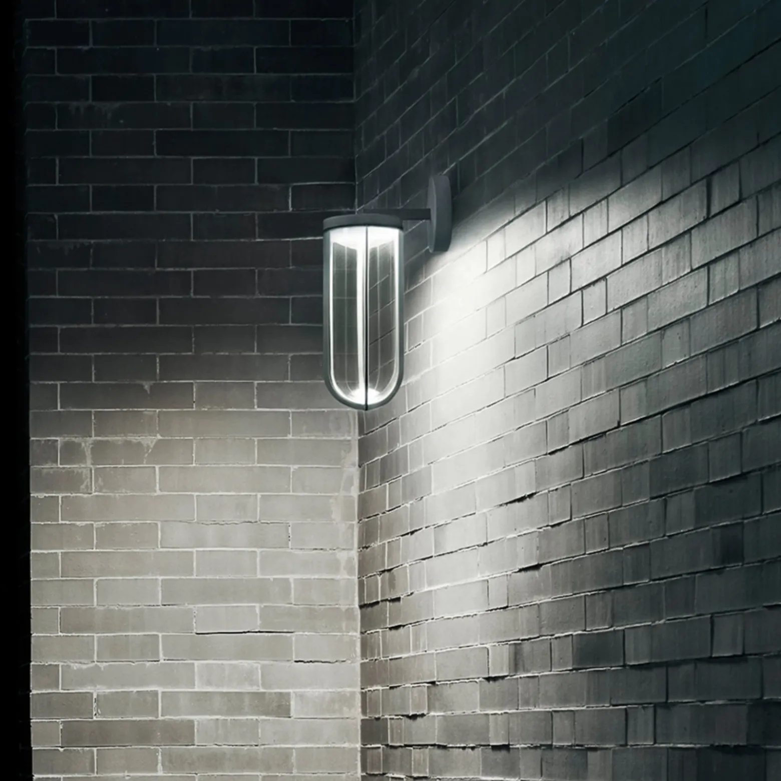 FLOS In Vitro Wall Wandleuchte, 2.700 K, weiß