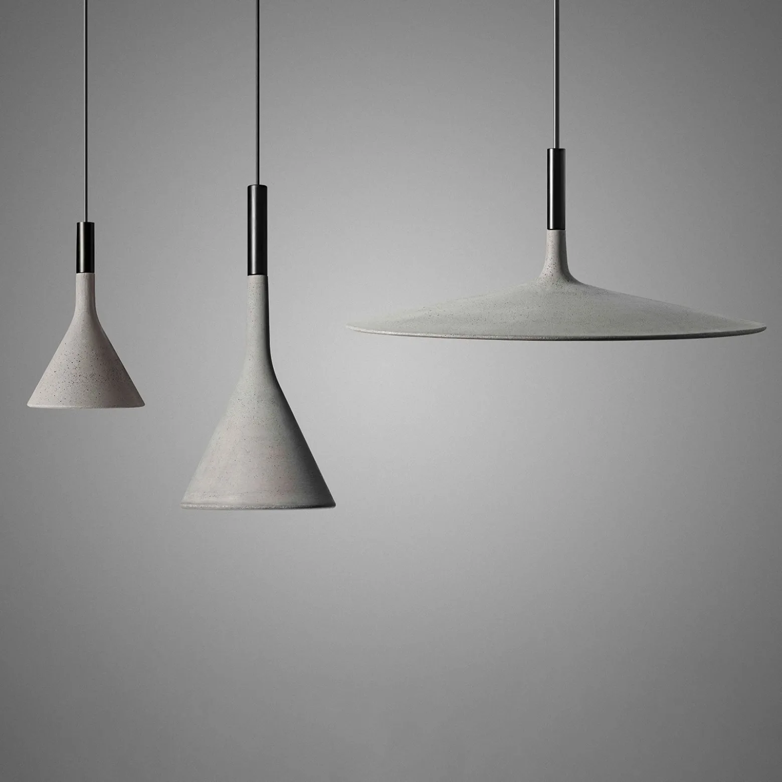Foscarini Aplomb Mini Hängeleuchte aus Beton, grau