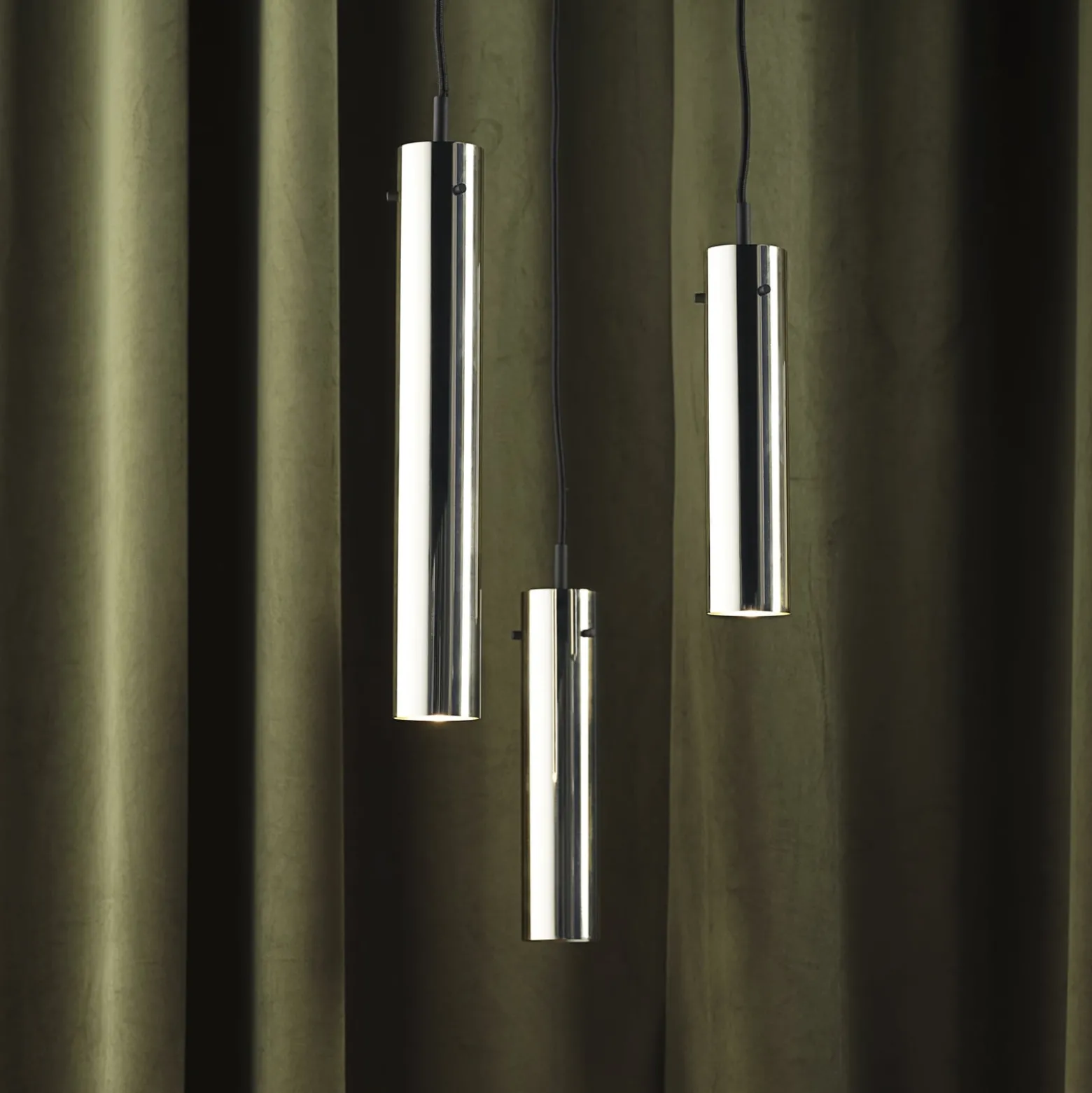 FRANDSEN Hängeleuchte FM2014, Stahl, glänzend, Höhe 36 cm