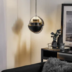 GUBI Hängeleuchte Multi-Lite, Ø 27 cm, chrom/schwarz