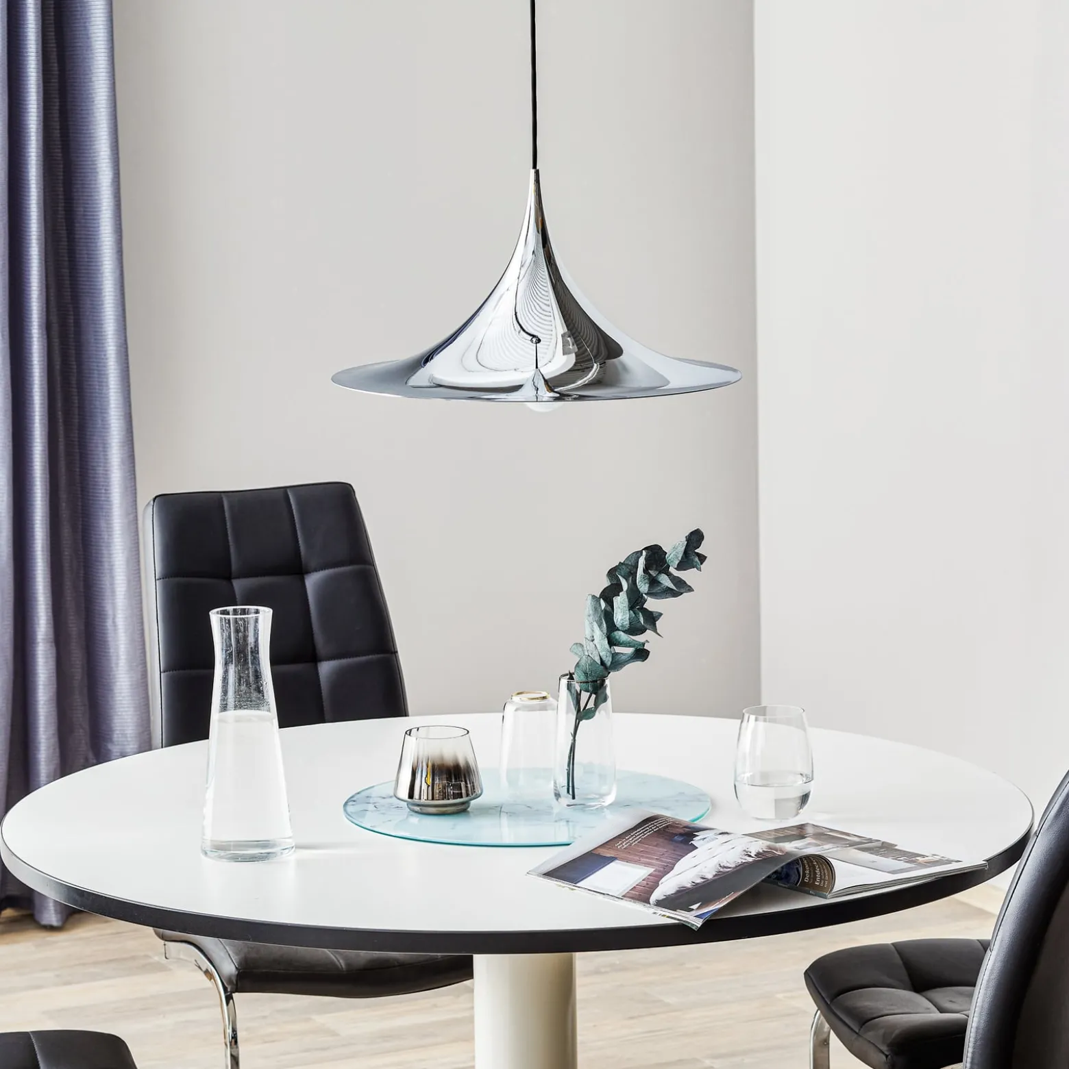 GUBI Hängeleuchte Semi, Ø 47 cm, chrom
