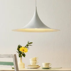 GUBI Hängeleuchte Semi, Ø 60 cm, weiß