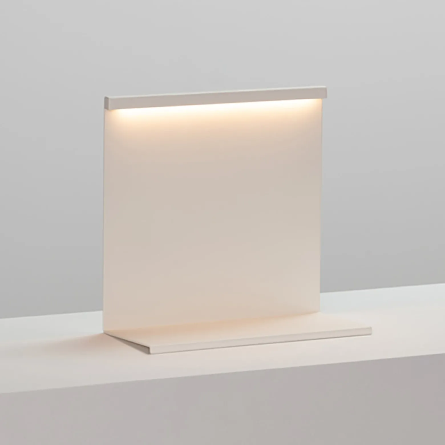 HAY LBM LED-Tischleuchte mit Dimmer, cremeweiß