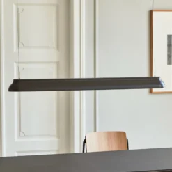 HAY PC Linear LED-Hängeleuchte, schwarz
