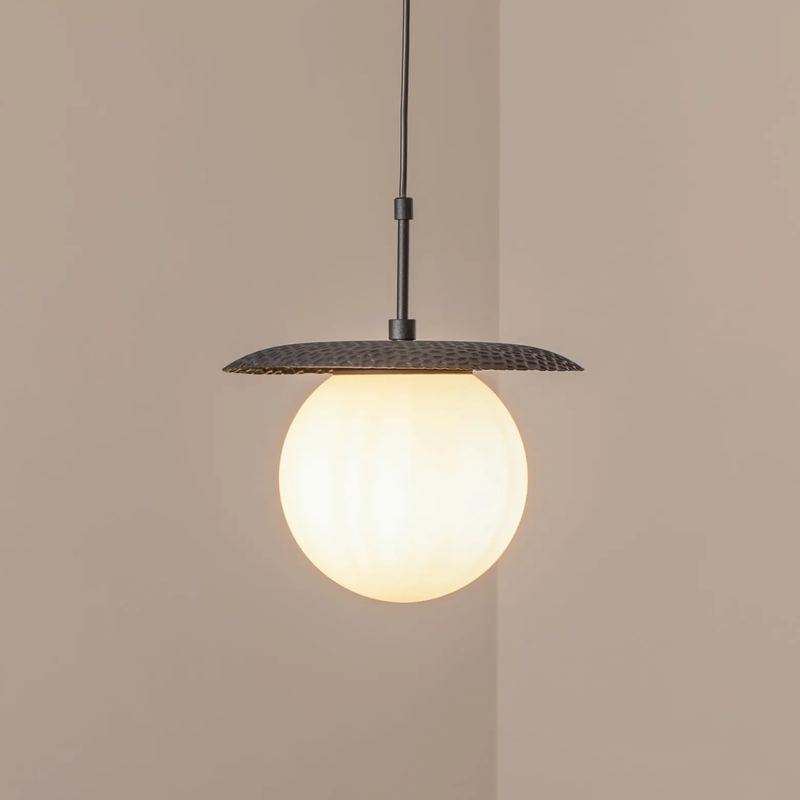 Hängeleuchte Anemon, schwarz, Glas, Ø 30 cm, E27