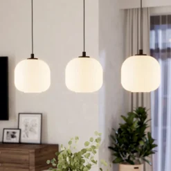 Hängeleuchte Mantunalle, Länge 120 cm, schwarz/weiß, 3-flg.