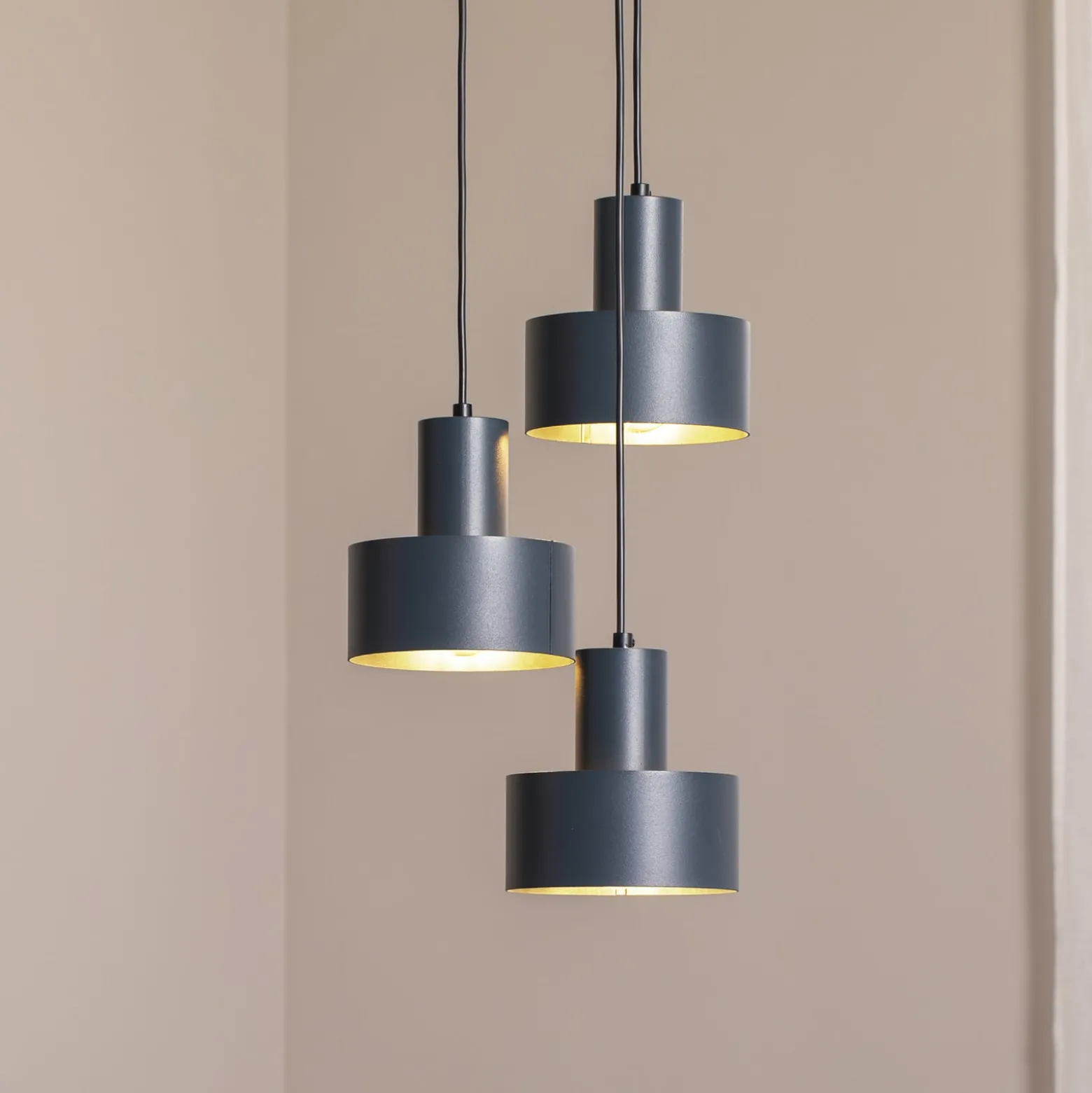Hängeleuchte Rif 3, anthrazit, rund, 3-flammig, Ø 33 cm