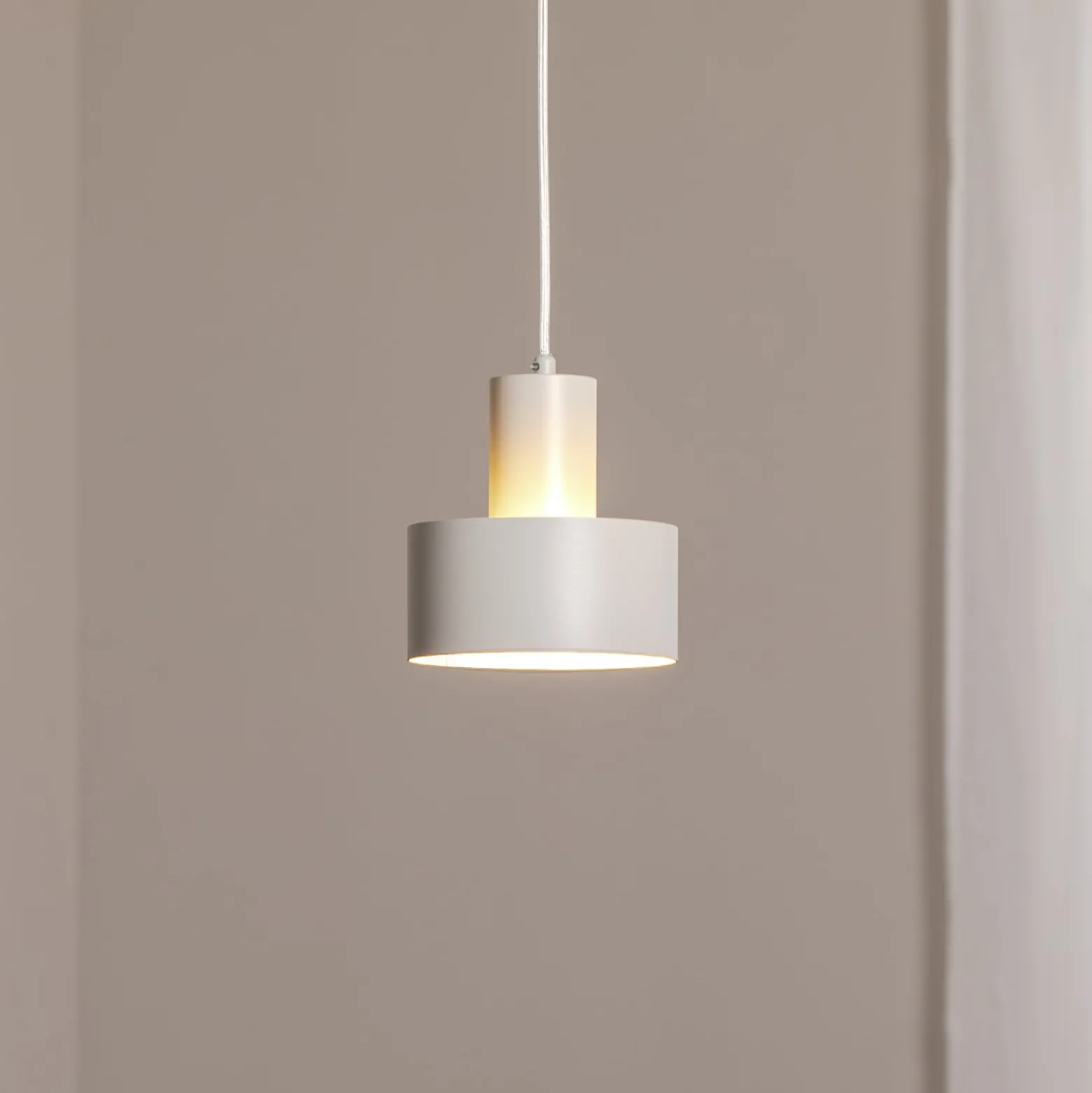 Hängeleuchte Rif S, taupe, 1-flammig, Ø 15 cm, Stahl