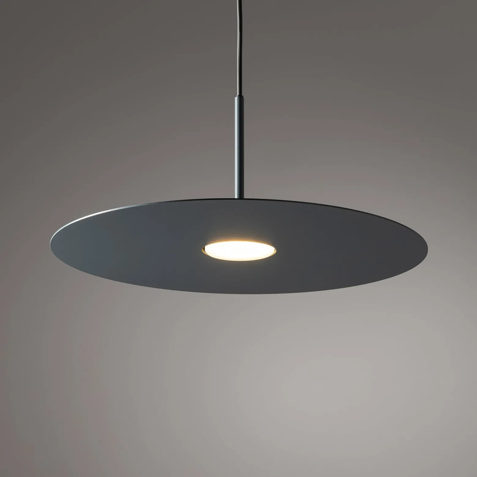 Hängeleuchte Simone, Stahl, umbrablau, Ø 40 cm, GX53