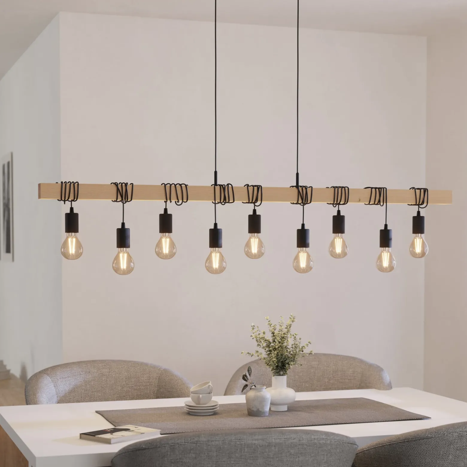 Hängeleuchte Townshend, Länge 150 cm, schwarz/holz, 9-flg.