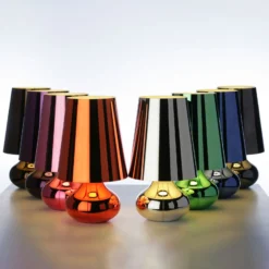 Kartell Cindy LED-Tischleuchte, grau metallic