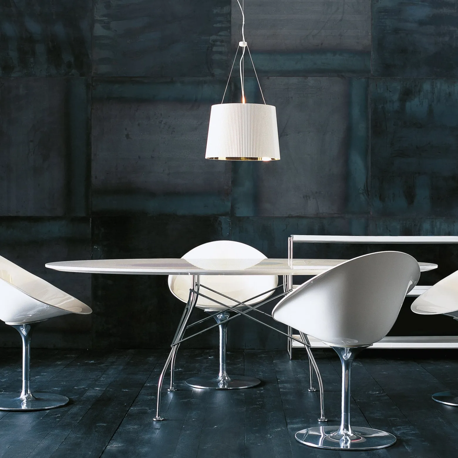 Kartell Gé LED-Hängeleuchte, weiß/gold