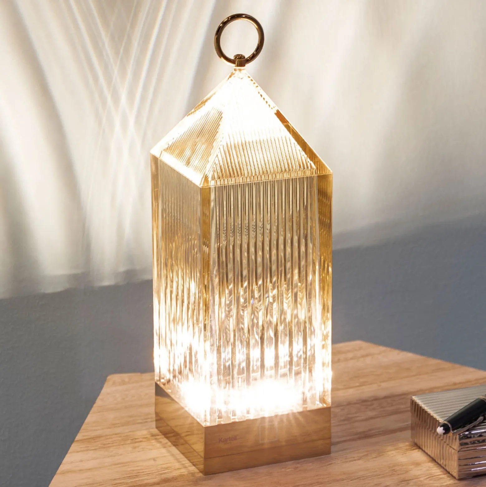 Kartell Lantern LED-Tischleuchte, bernstein IP54