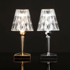 Kartell LED-Akku-Tischlampe Battery, 26 cm, gold, IP54