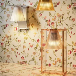 Kartell Light-Air Tischleuchte, rosa