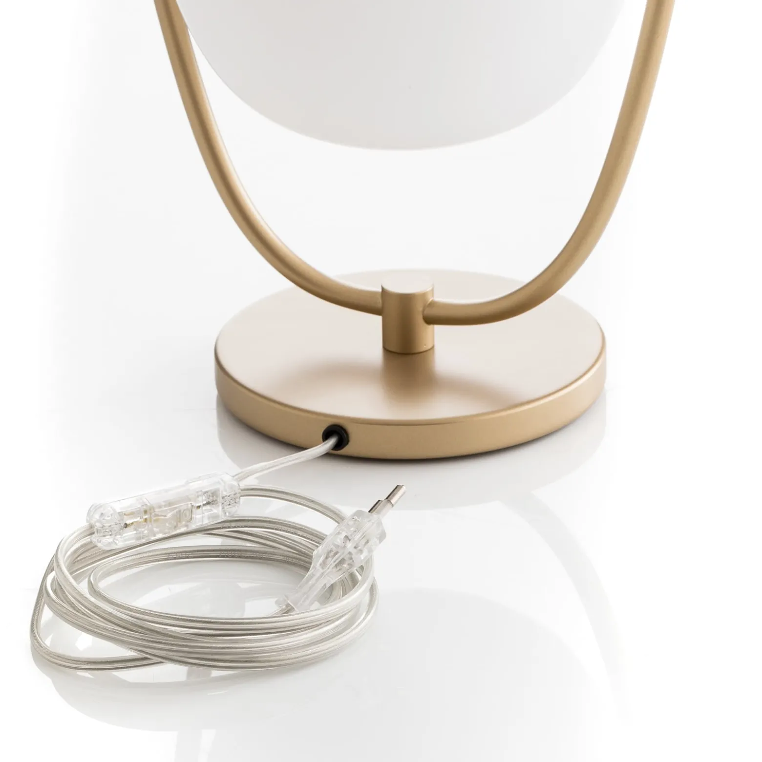 kdln Tischlampe Lannà, weiß/gold, Höhe 40 cm, Glas