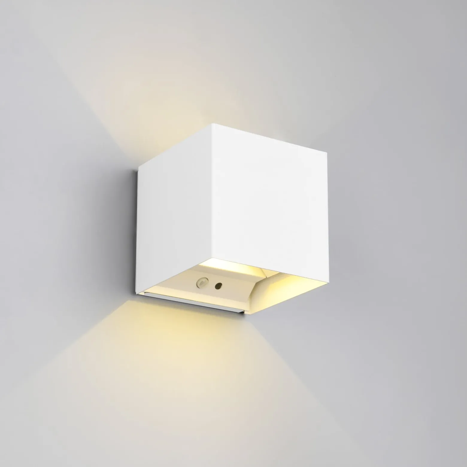 LED-Akku-Außenwandlampe Talent, weiß, Breite 10 cm, Sensor
