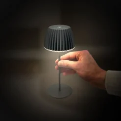 LED-Akku-Tischlampe Brilo unplugged Riffle, 20 cm, anthrazit