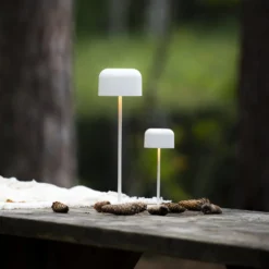 LED-Akku-Tischlampe Lille, Höhe 36 cm, weiß, IP54, USB