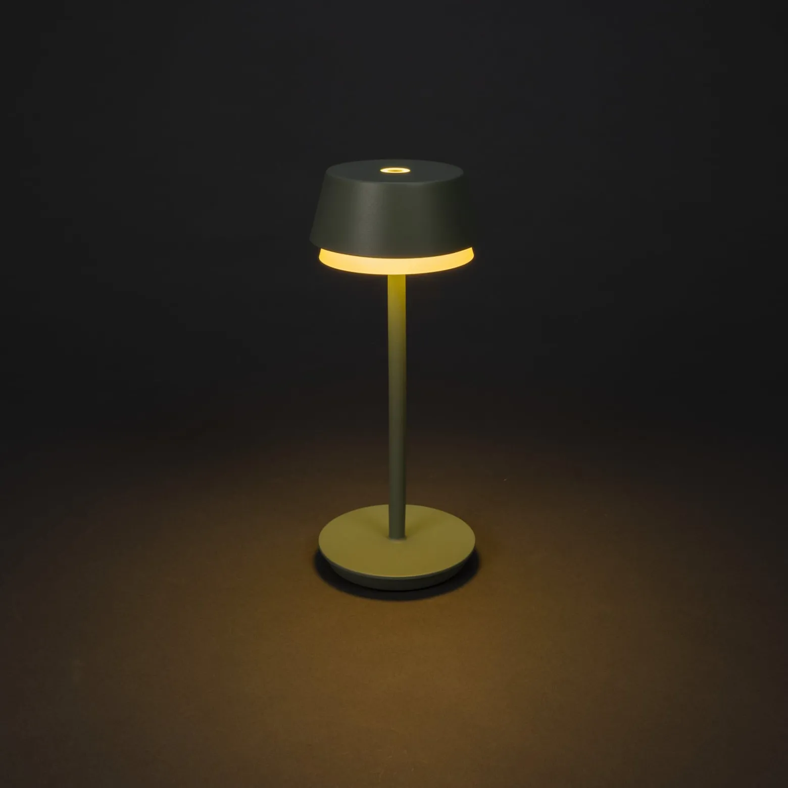 LED-Akku-Tischlampe Lyon, grün/grau, IP54, Dimmer, CCT, RGB