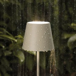 LED-Akkutischlampe Nuindie mini, USB-C, beige, IP54, dimmbar