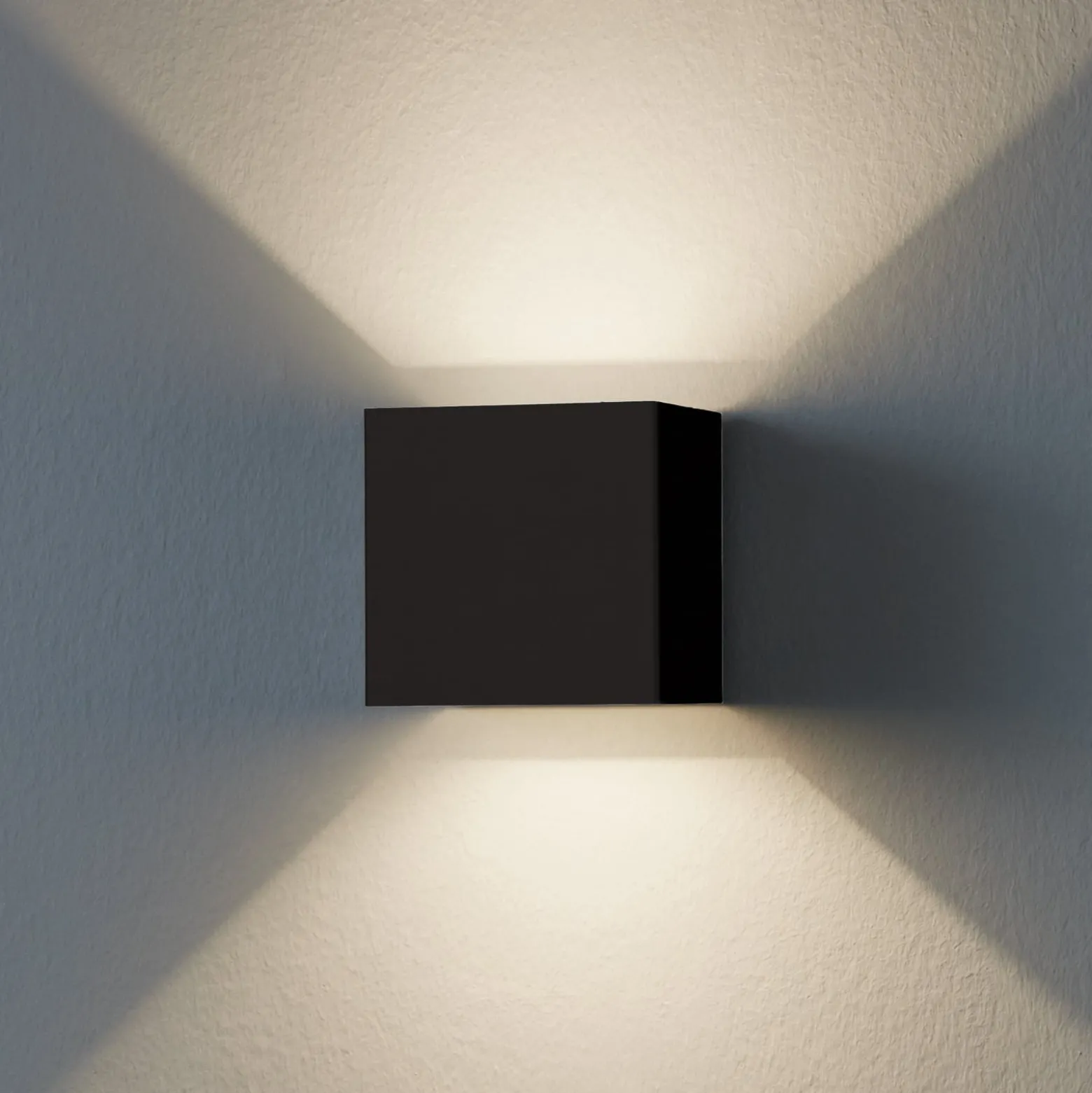 LED-Außenwandlampe Calpino 3, schwarz, Breite 10 cm, 2-flg.