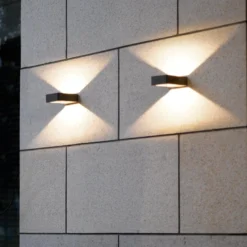 LED-Außenwandlampe RENO, anthrazit, Breite 12 cm Metall IP54