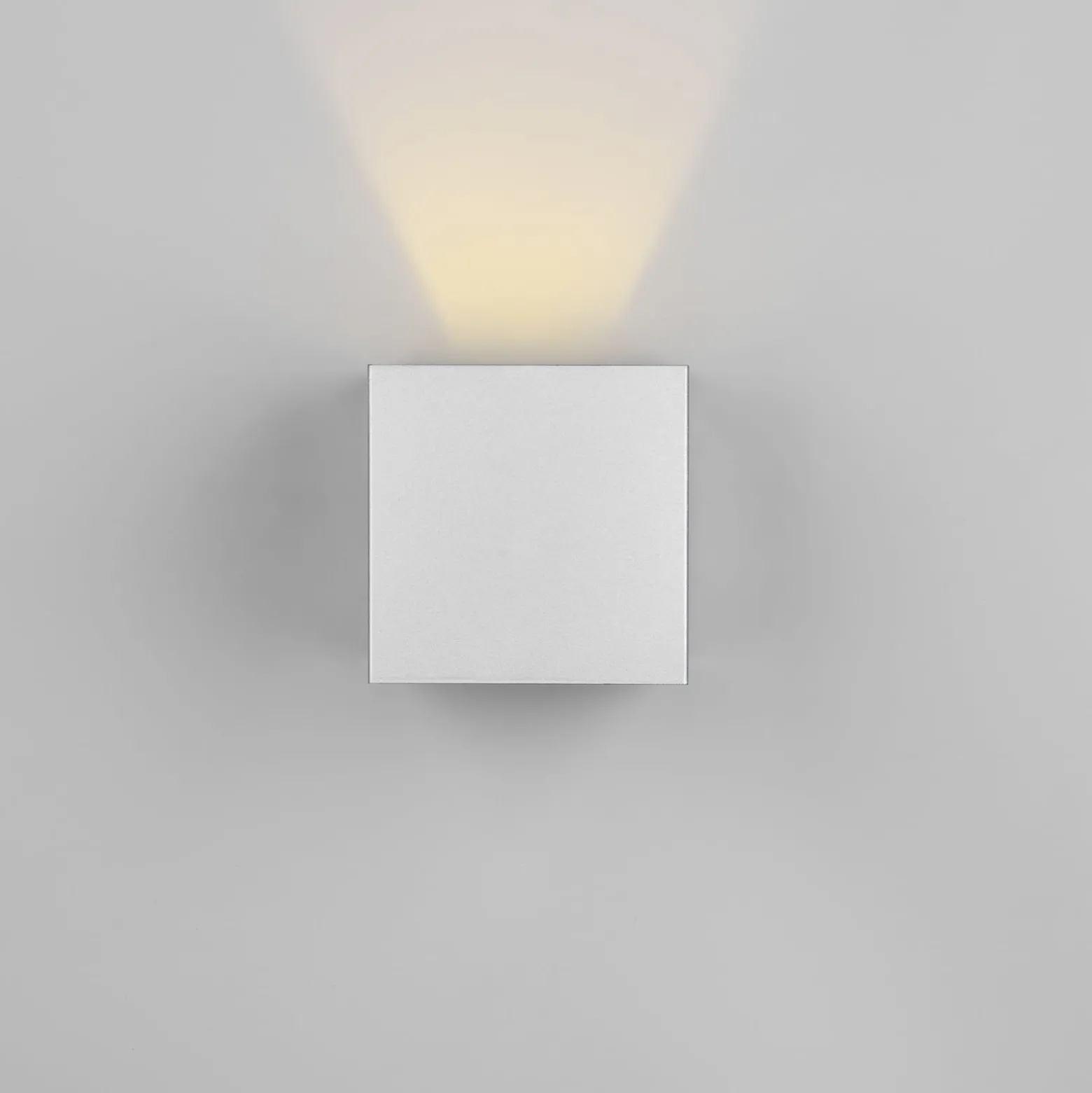 LED-Außenwandlampe Talent, titanfarben, Breite 10 cm, Sensor