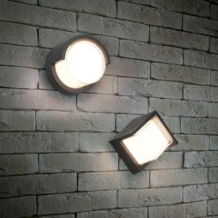 LED-Außenwandleuchte Puno, IP54, eckig