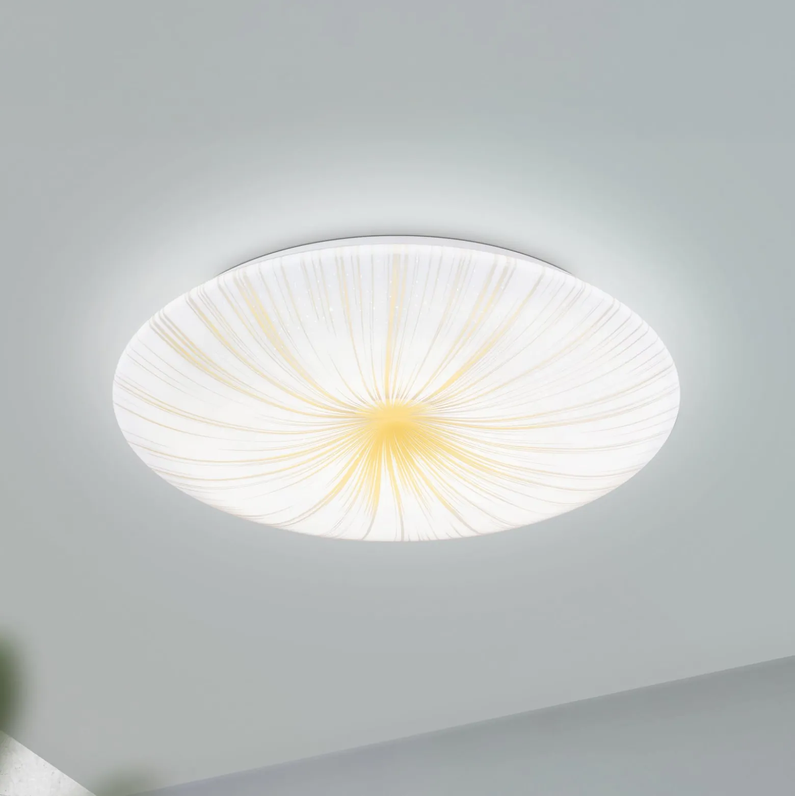 LED-Deckenleuchte Nieves 1 im Strahlendesign Ø31cm