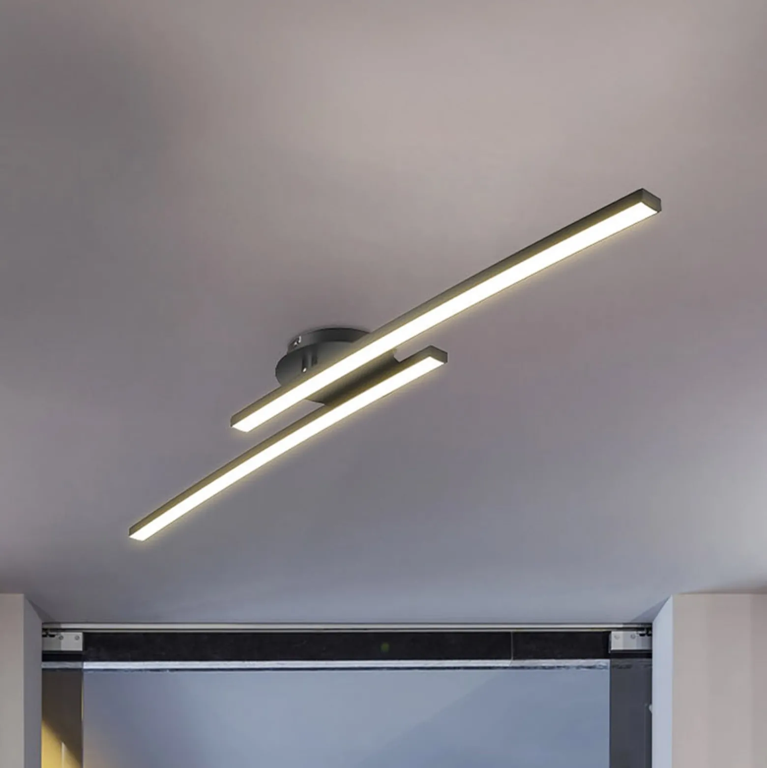 LED-Deckenleuchte Snore, 2-fl., schwarz, Metall, 3.000 K