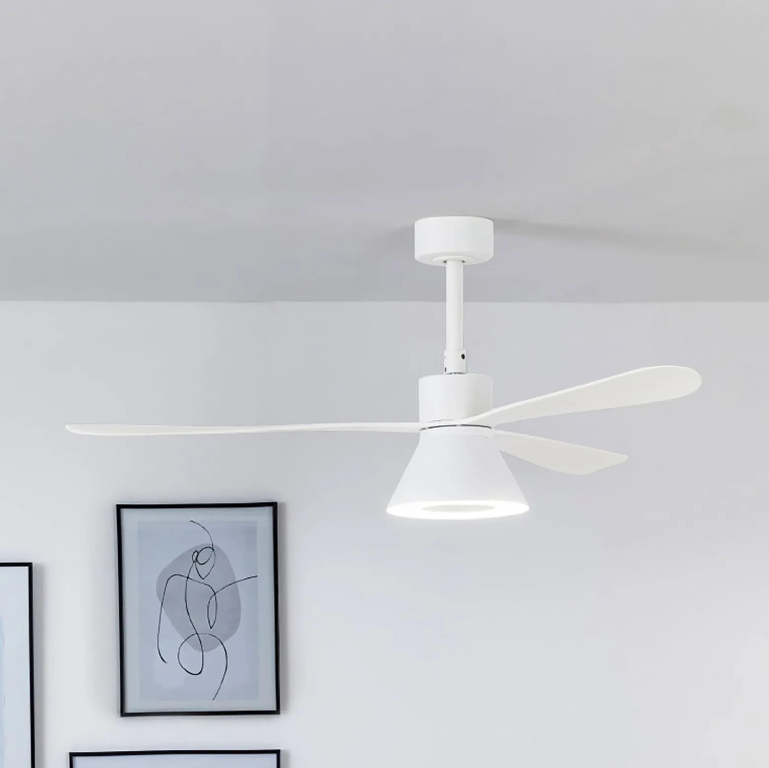 LED-Deckenventilator Amelia Cone L, weiß, DC, leise, 132 cm