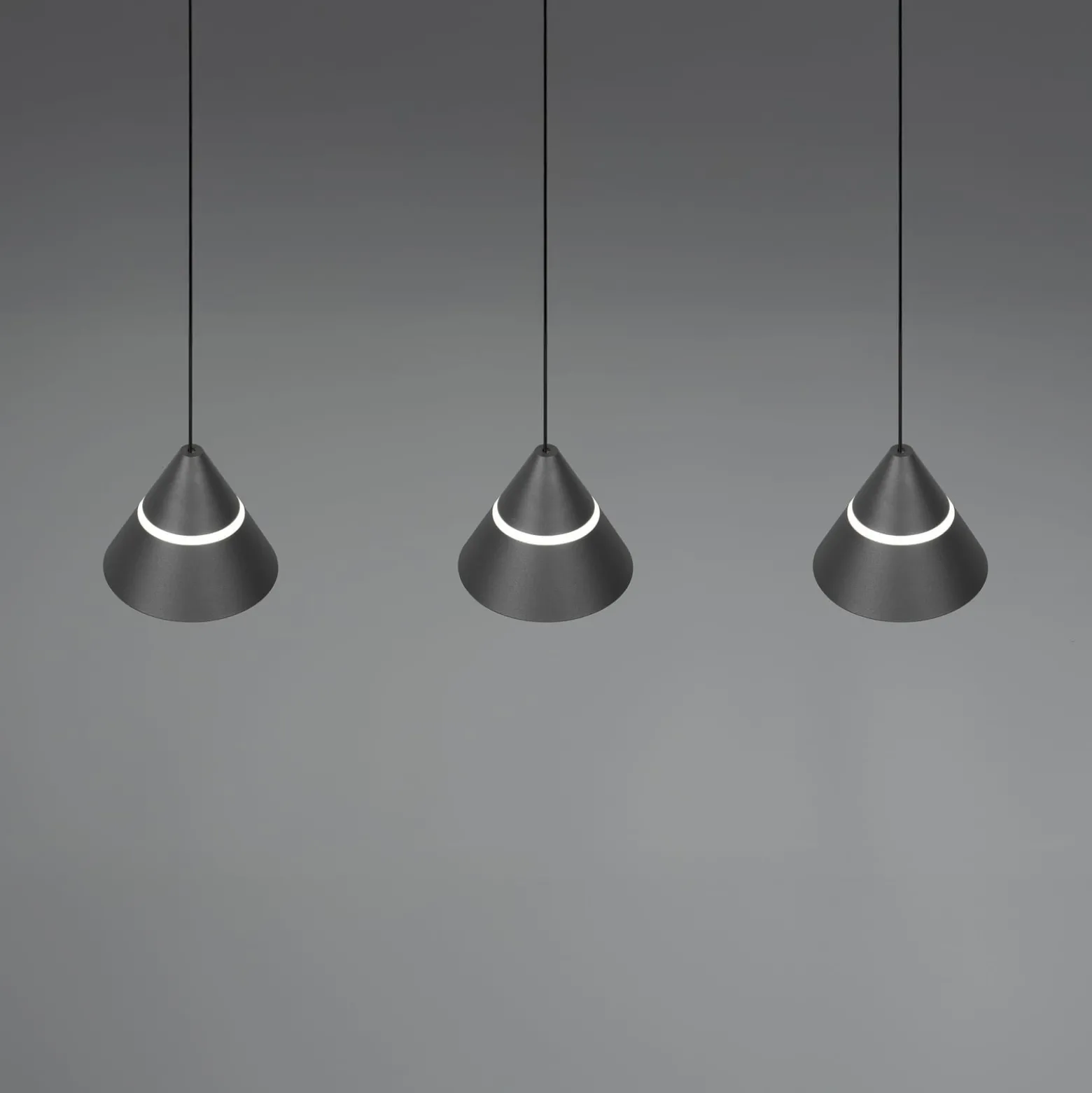 LED-Pendellampe Romeo, Länge 55 cm, schwarz, Metall, 3-flg.