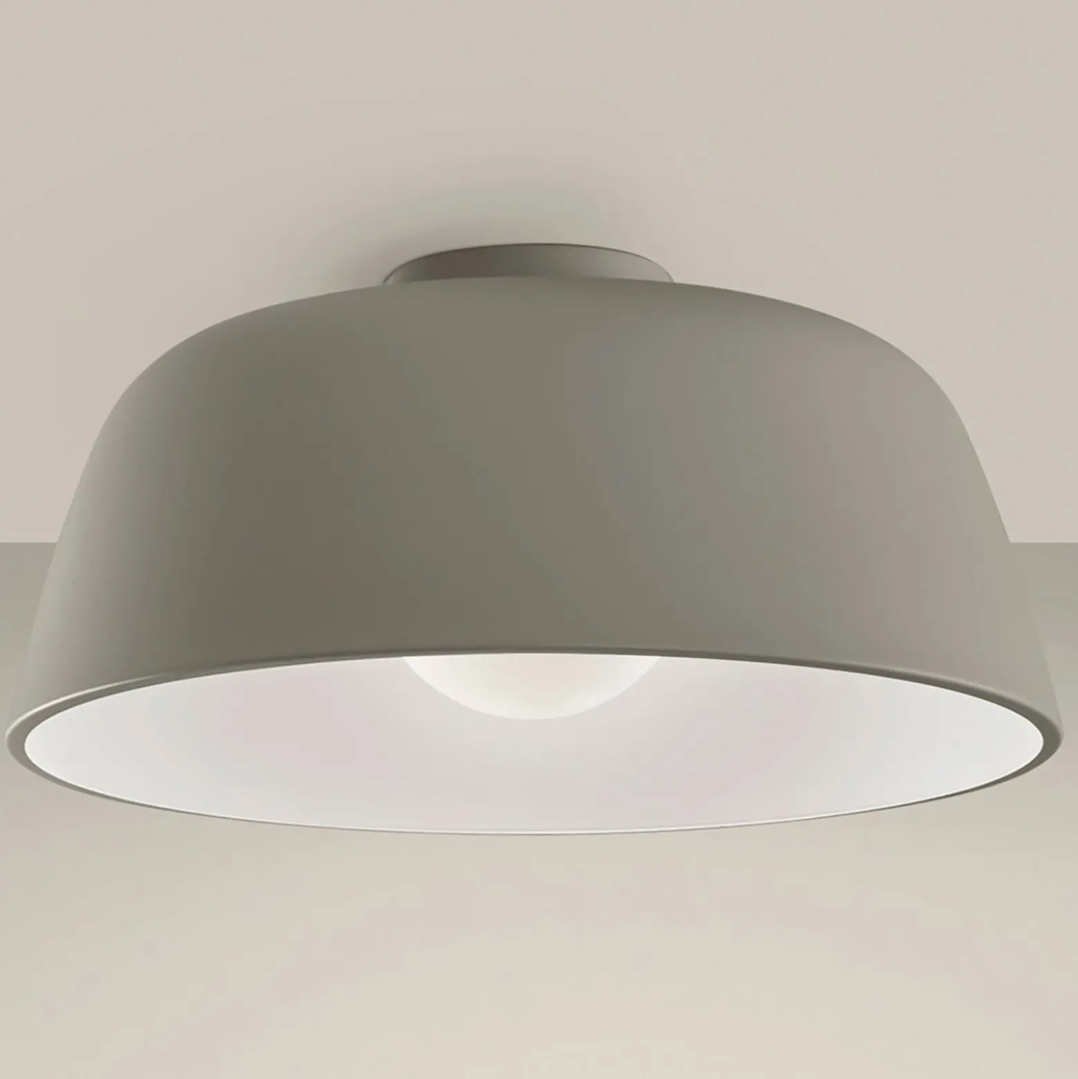 LEDS-C4 Miso Deckenleuchte Ø 43,3 cm steingrau