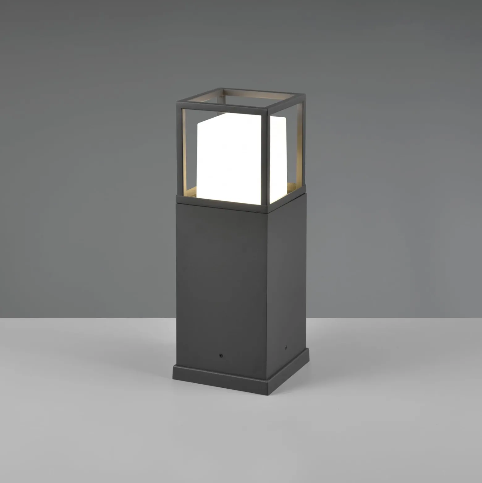 LED-Sockelleuchte Witham, 40 cm hoch, anthrazit, CCT, IP54
