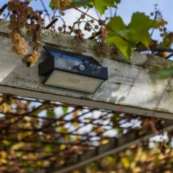 LED-Solar-Außenwandlampe ARROW, dunkelgrau 18 cm Sensor IP44