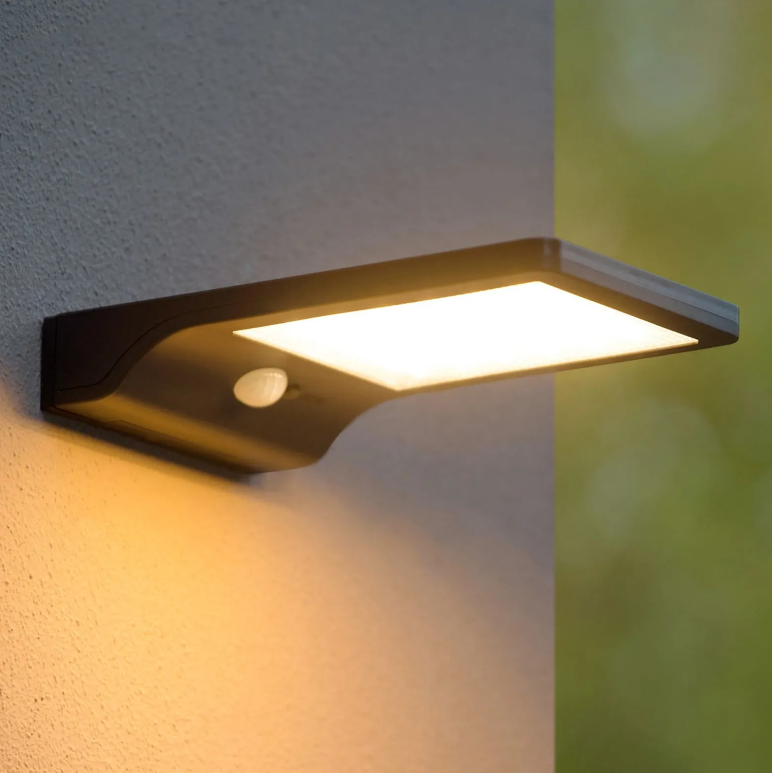 LED-Solar-Außenwandleuchte Basic mit Sensor