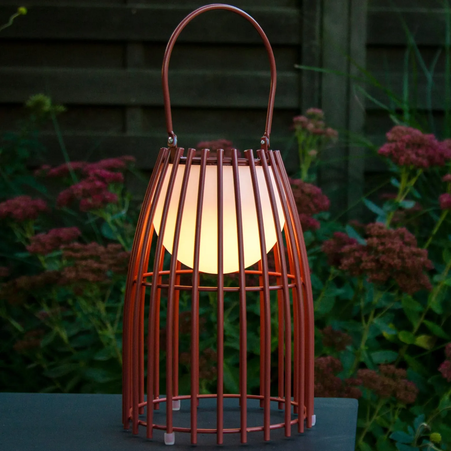 LED-Tischleuchte Fjara, rost